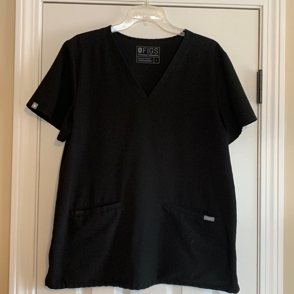 FIGS Scrub Top